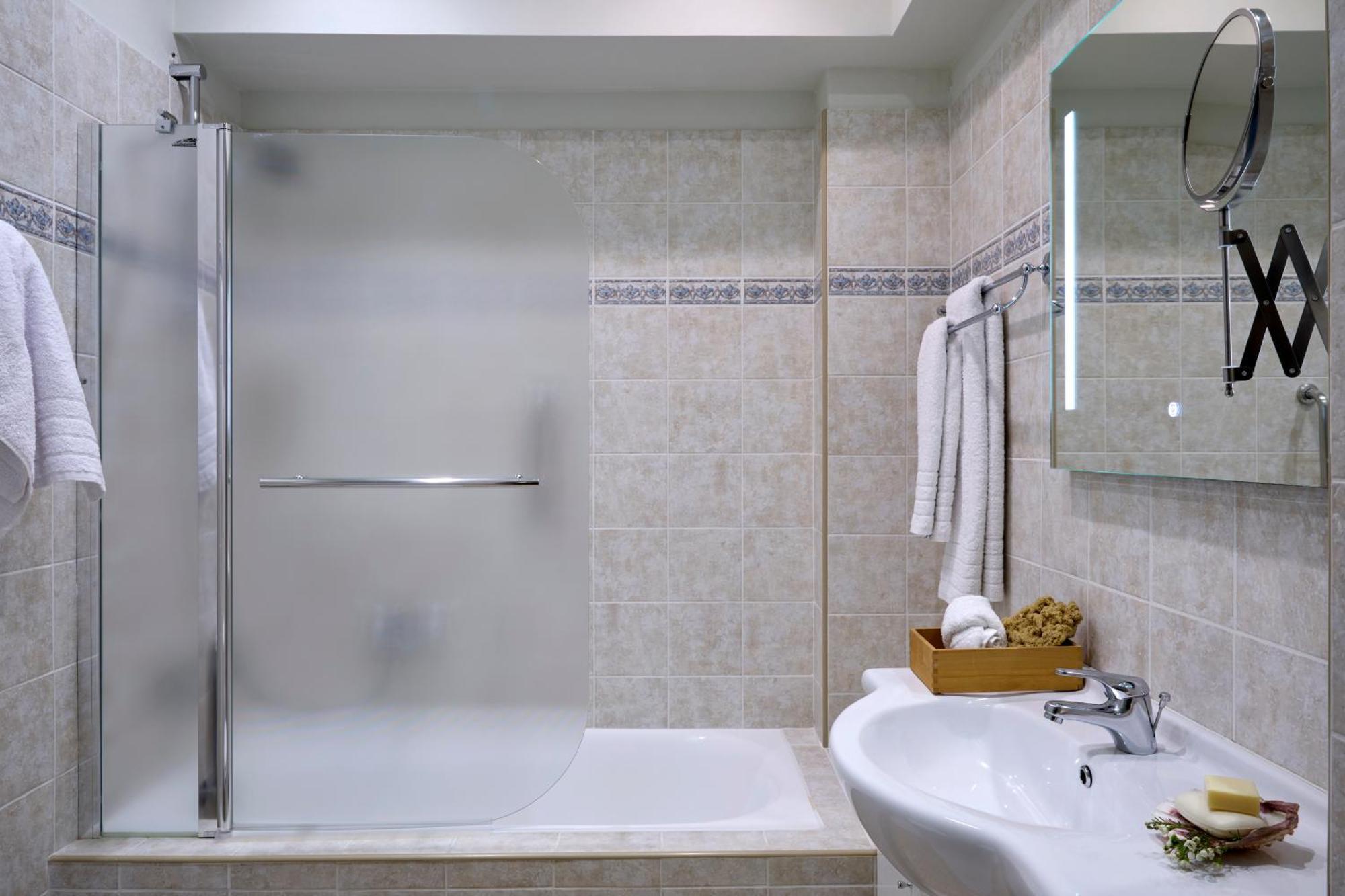 The Acropolis Entrance 2Bd Private Apt Atene Esterno foto